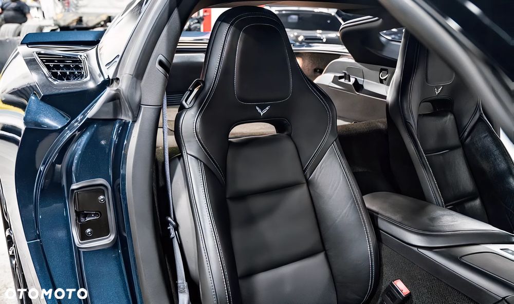 Chevrolet Corvette Stingray 3LT 6.2 V8 Automatik - 14
