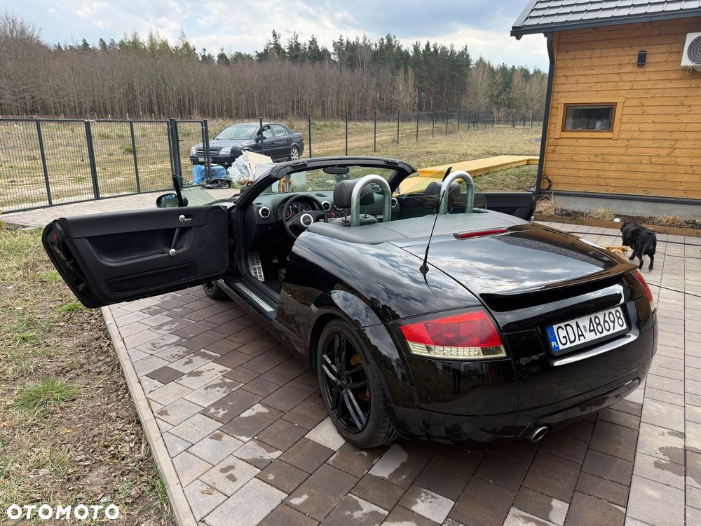 Audi TT Roadster 1.8T - 10