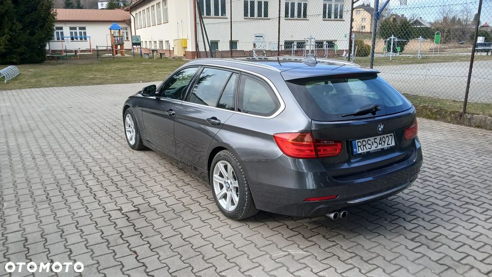 BMW Seria 3 330d Sport-Aut Luxury Line - 9