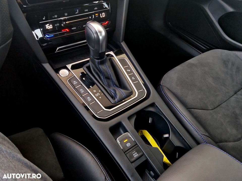 Volkswagen ARTEON 2.0 TSI OPF 4Motion DSG R - 19