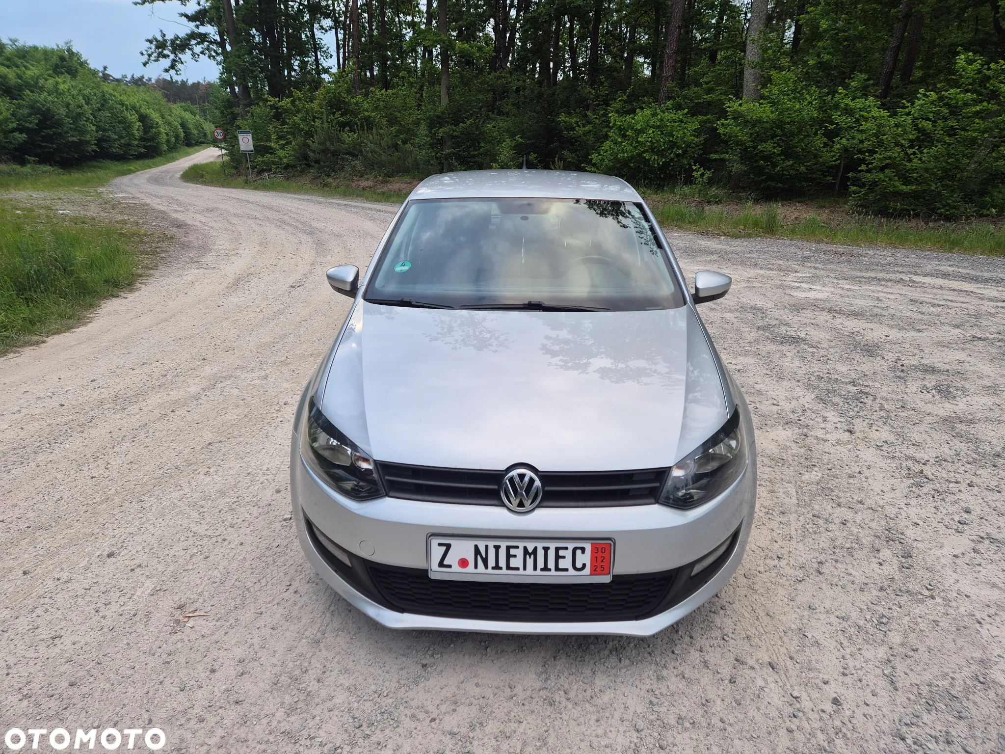 Volkswagen Polo 1.2 Comfortline - 2