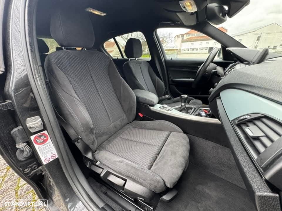 BMW 118 d Pack M - 24