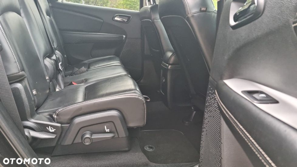 Fiat Freemont 2.0 Multijet 16V DPF Automatik Allrad Black Code - 18