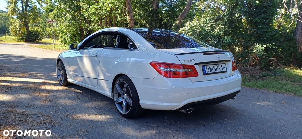 Mercedes-Benz Klasa E 350 CDI DPF Coupe BlueEFFICIENCY 7G-TRONIC Avantgarde - 5