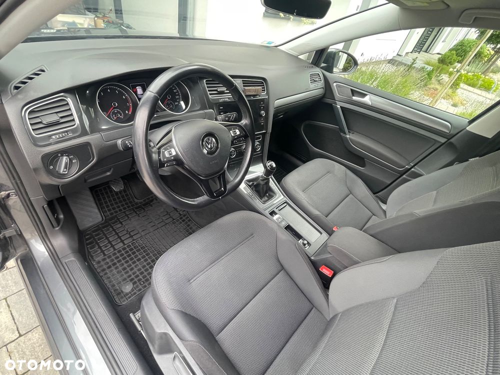 Volkswagen Golf 1.0 TSI Trendline - 13