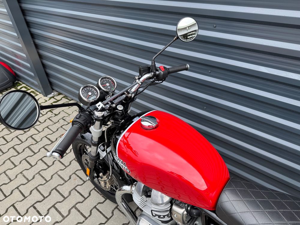 Royal Enfield Interceptor - 9