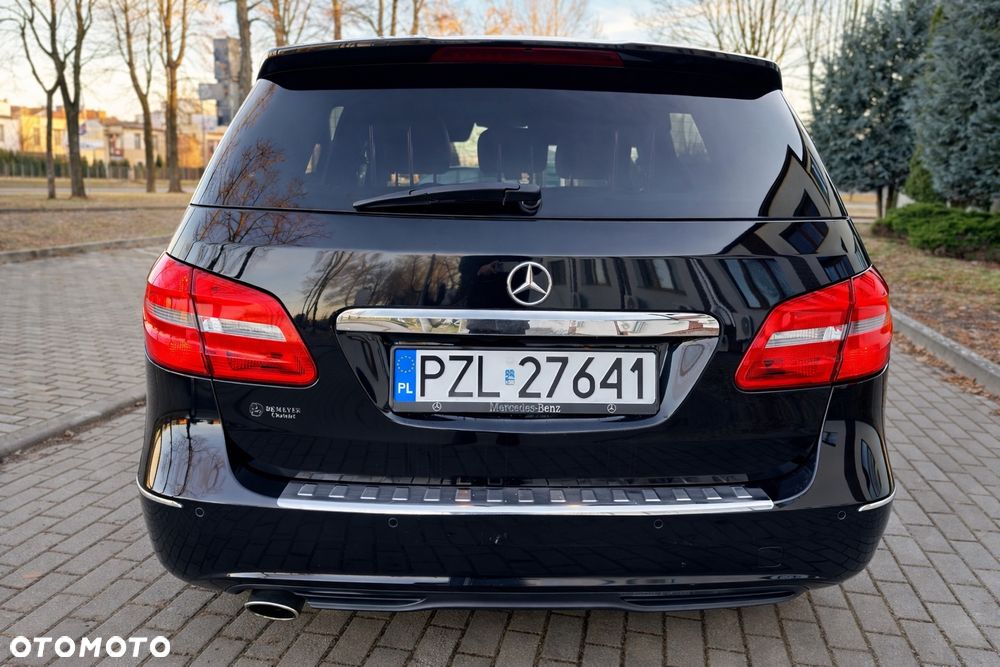 Mercedes-Benz Klasa B 180 CDI (BlueEFFICIENCY) - 15