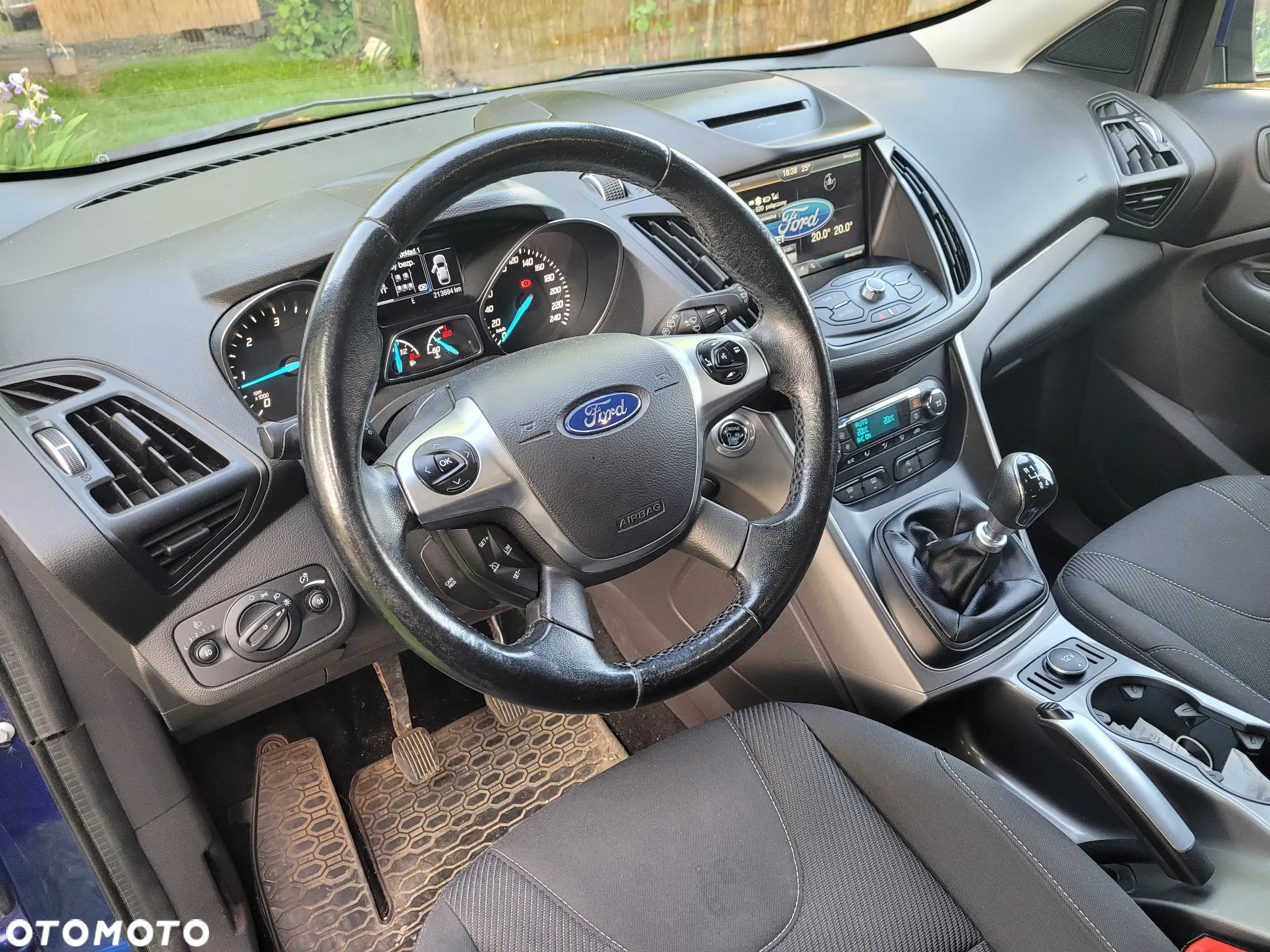 Ford Kuga 2.0 TDCi FWD Titanium - 9