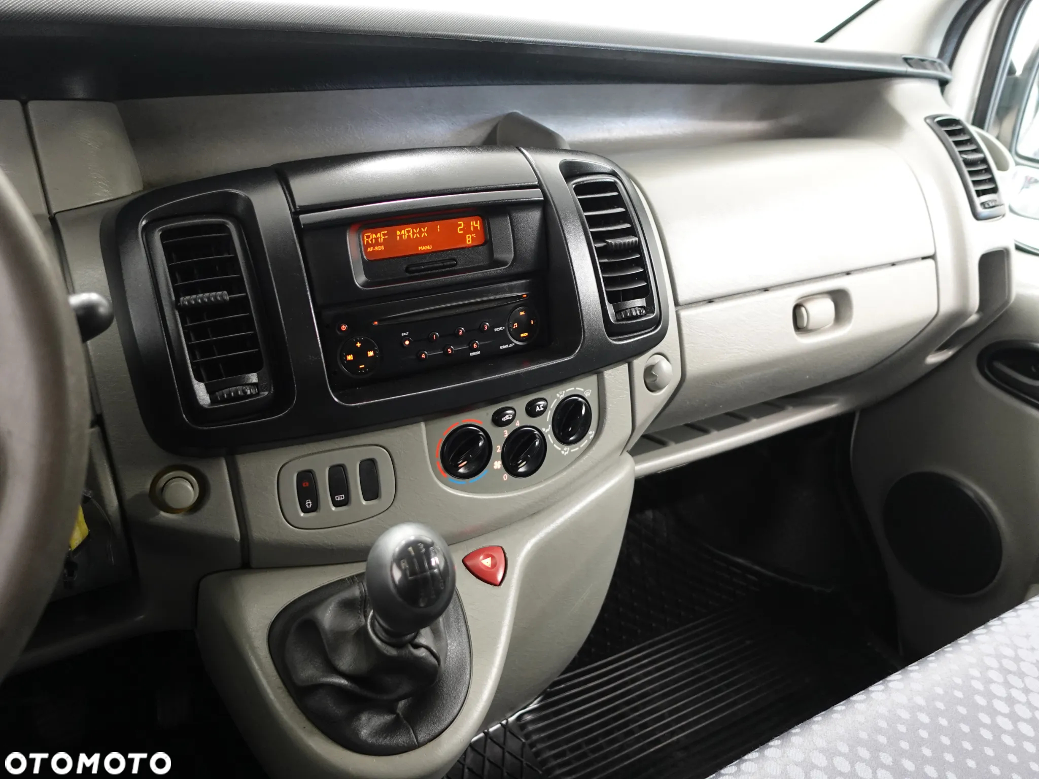 Renault Trafic - L1H1 - 32