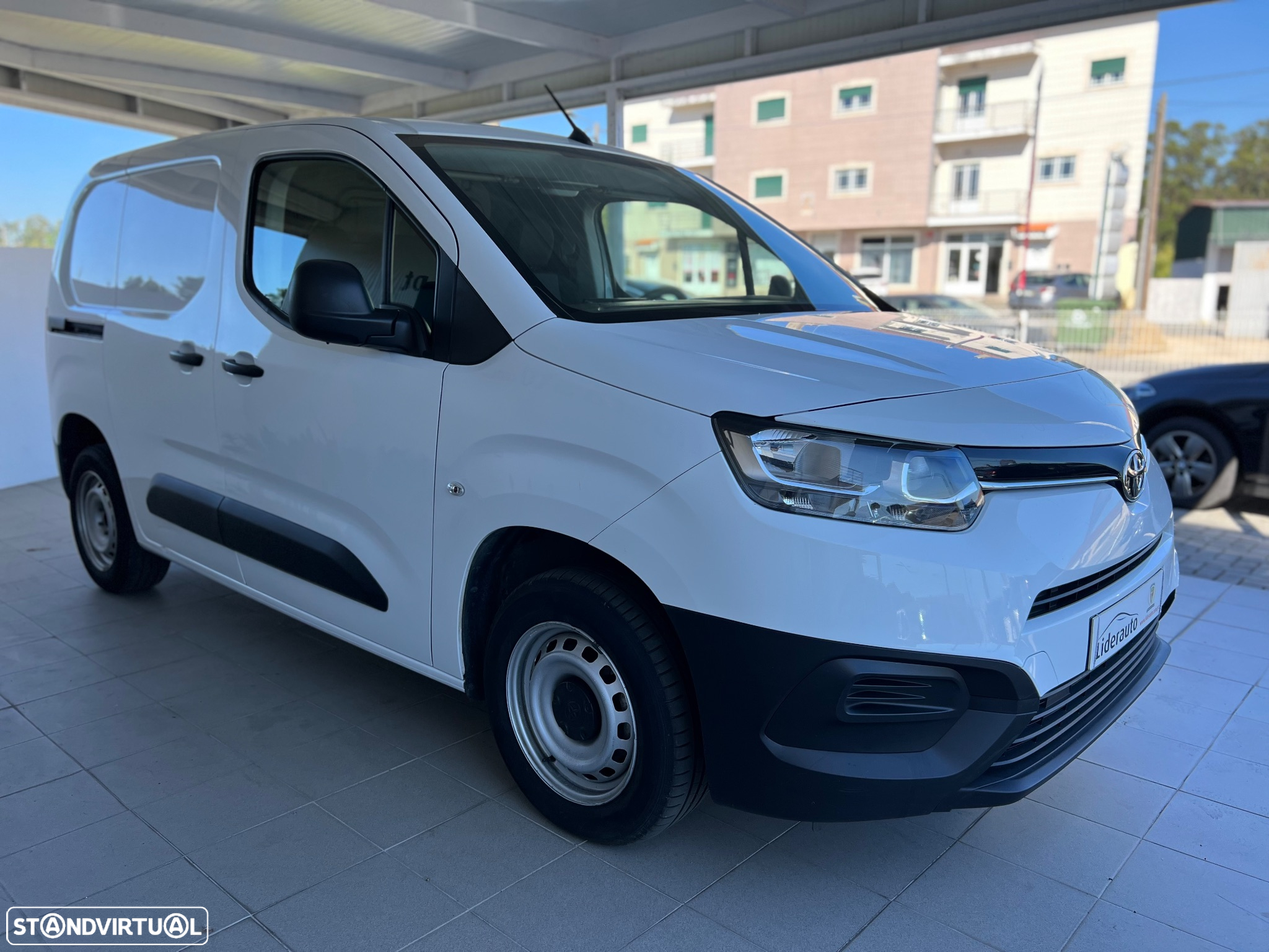 Toyota Proace City 1.5D L1 Comfort PTB - 3