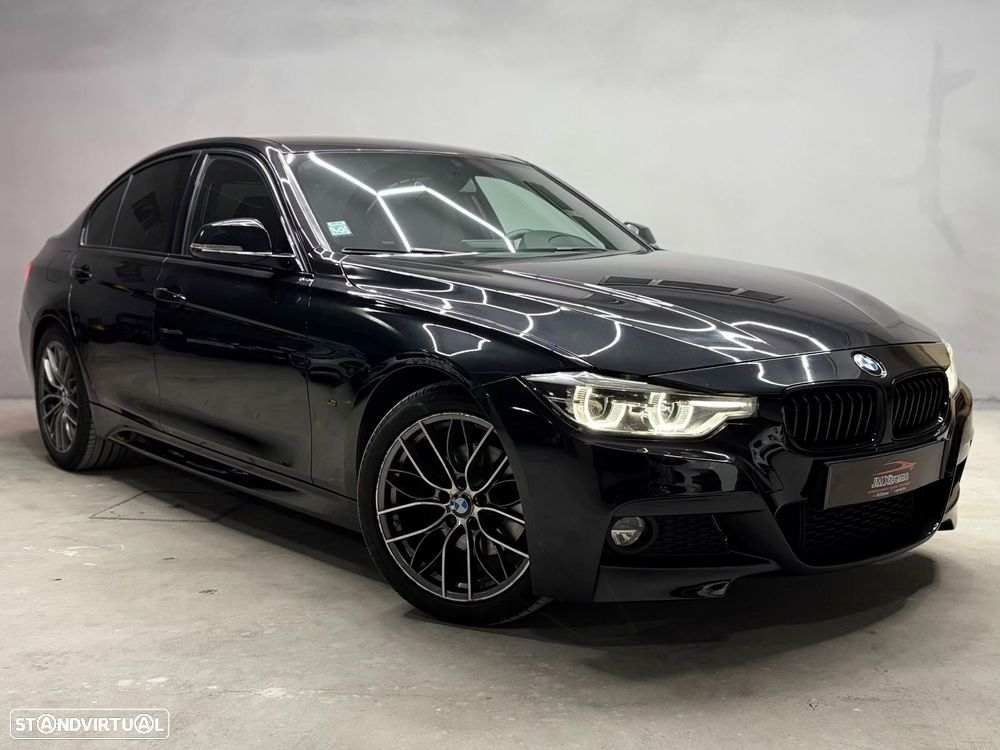BMW 330 e iPerformance M Sport - 4