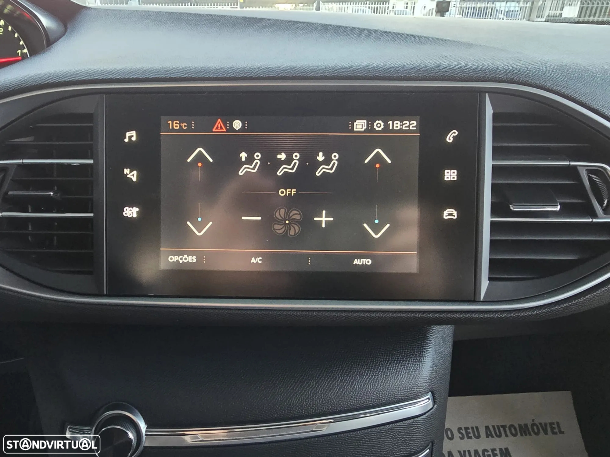 Peugeot 308 SW 1.5 BlueHDi Style - 31