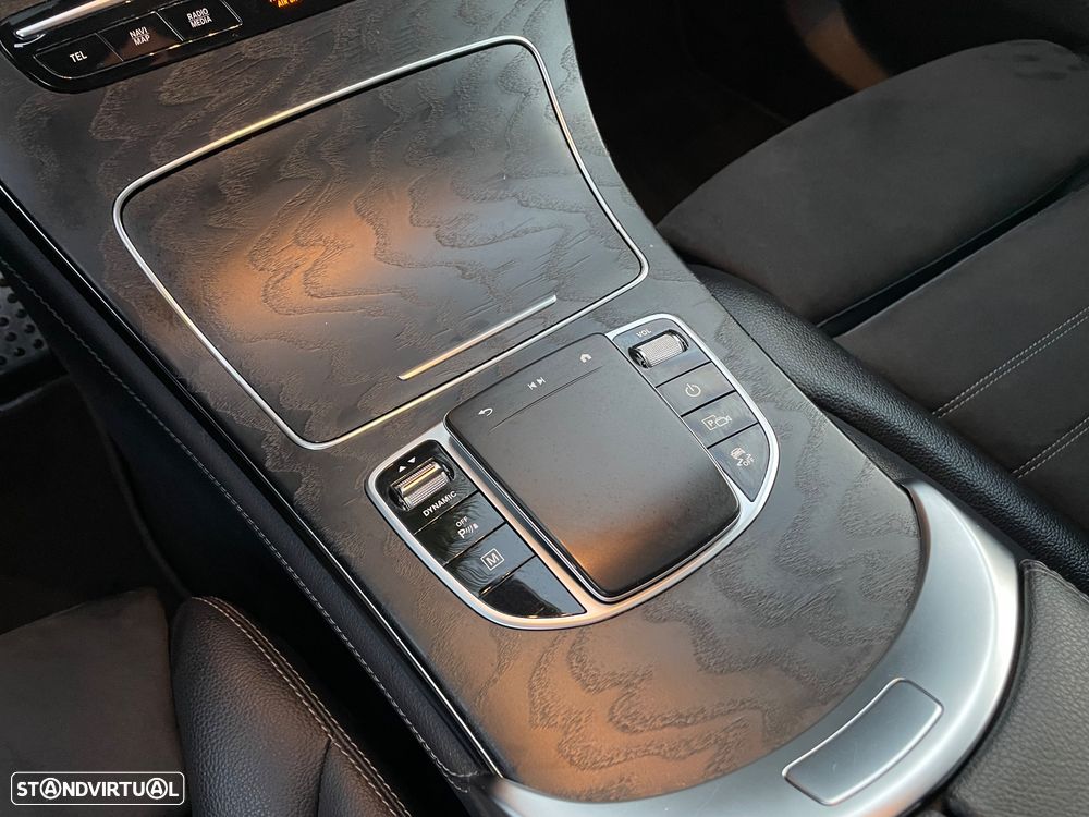 Mercedes-Benz GLC 300 de Coupe 4Matic 9G-TRONIC AMG Line - 33