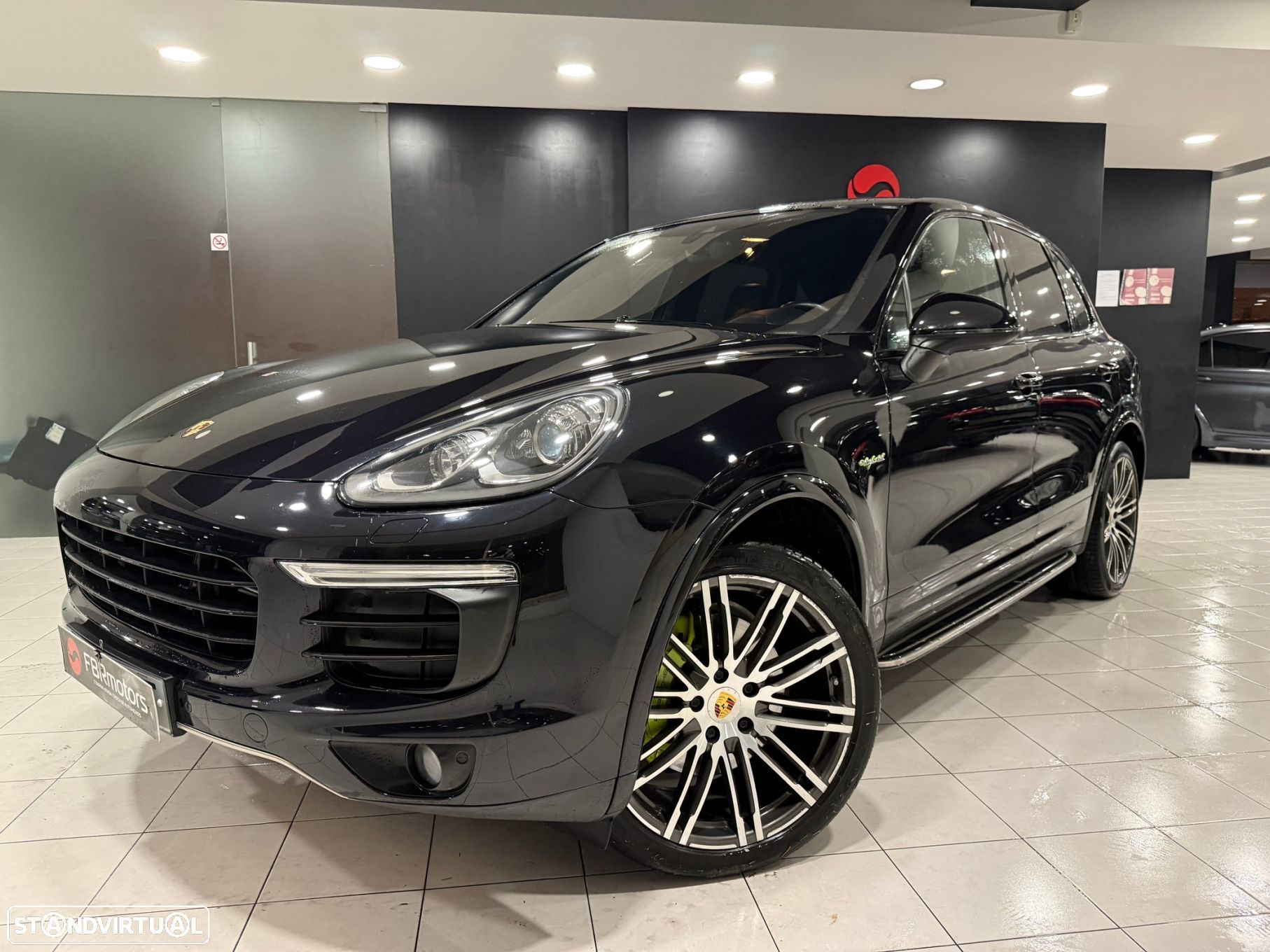 Porsche Cayenne S E-Hybrid Platinum Edition - 1