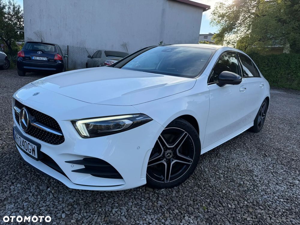 Mercedes-Benz Klasa A 220 4-Matic AMG Line 7G-DCT - 1