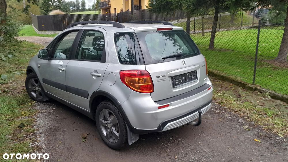 Suzuki SX4 1.9 DDiS 4WD GS / Premium - 9