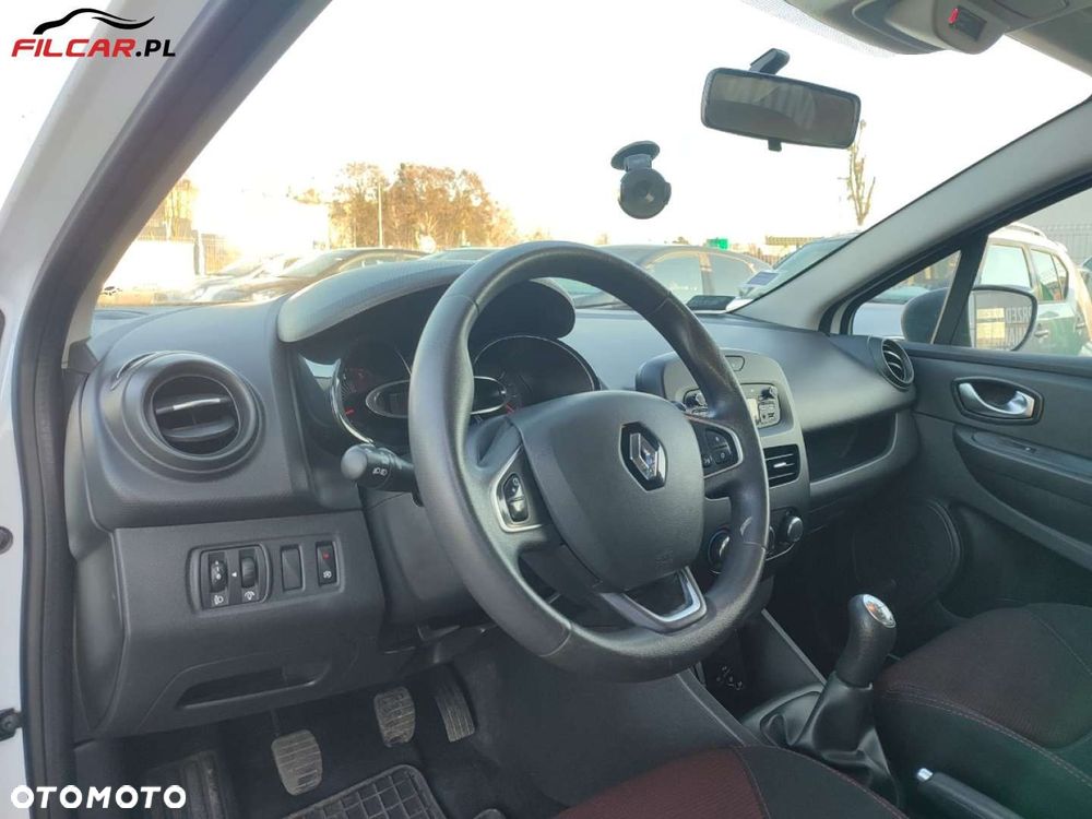Renault Clio - 5