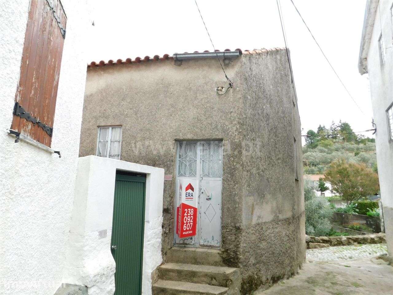 Moradia / Gouveia, Aldeias e Mangualde da Serra - Grande imagem: 3/10