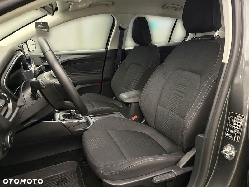 Ford Focus - 11