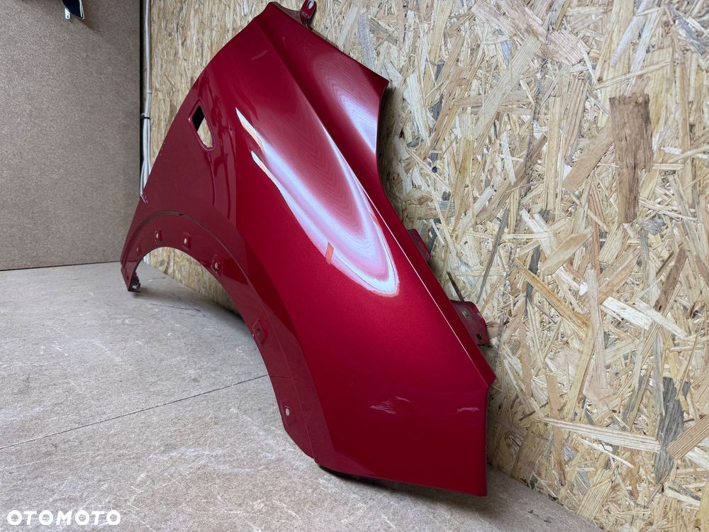 BŁOTNIK PRZÓD PRAWY OPEL CROSSLAND X BORDOWY/WIŚNIOWY METALIK - 16