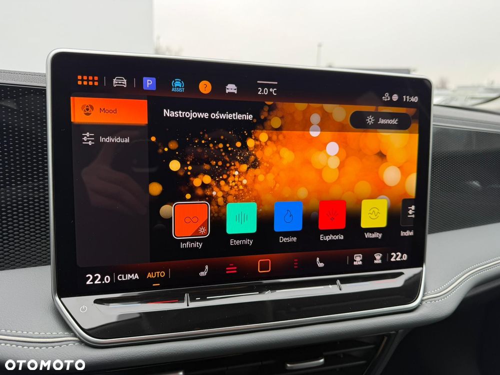 Volkswagen Passat Variant 1.5 TSI EVO Business DSG - 27