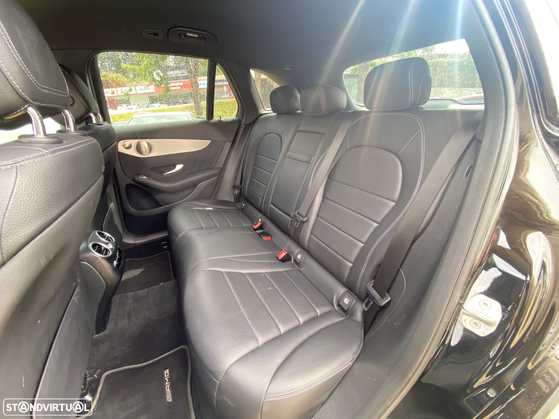 Mercedes-Benz GLC 300 de 4Matic - 17