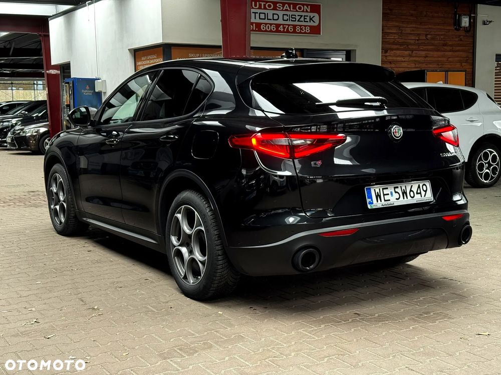 Alfa Romeo Stelvio 2.0 Turbo Sprint Q4 - 5