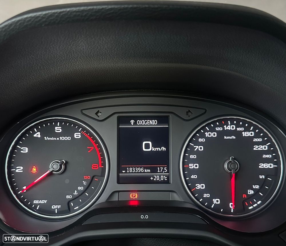 Audi Q2 30 TFSI Design - 15