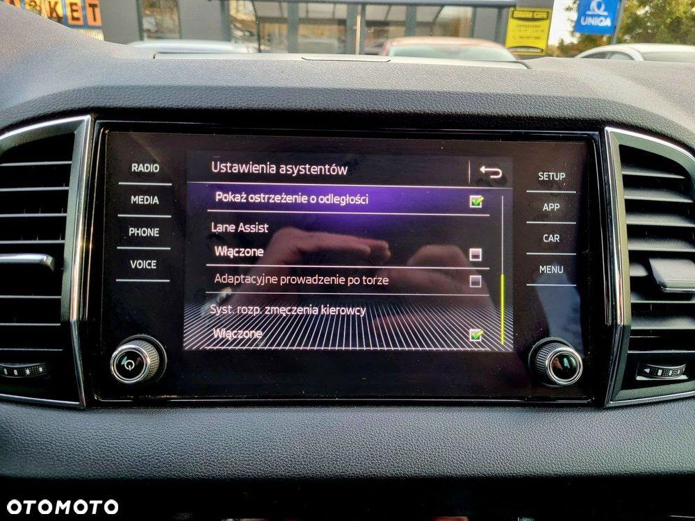 Skoda Karoq 1.5 TSI DSG Style - 23