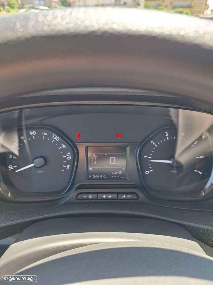 Peugeot Expert 1.5 BlueHDi L3H1 Pro Long - 13