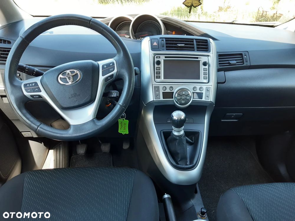Toyota Verso 1.8 7-Sitzer Life - 18
