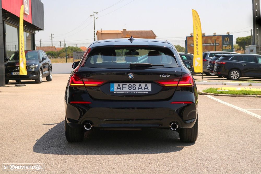 BMW 118 d Pack Desportivo M — fotografia 9