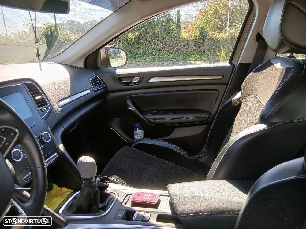 Renault Mégane 1.5 dCi Intens - 28