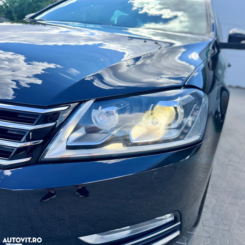 Volkswagen Passat 2.0 Blue TDI SCR Highline - 18