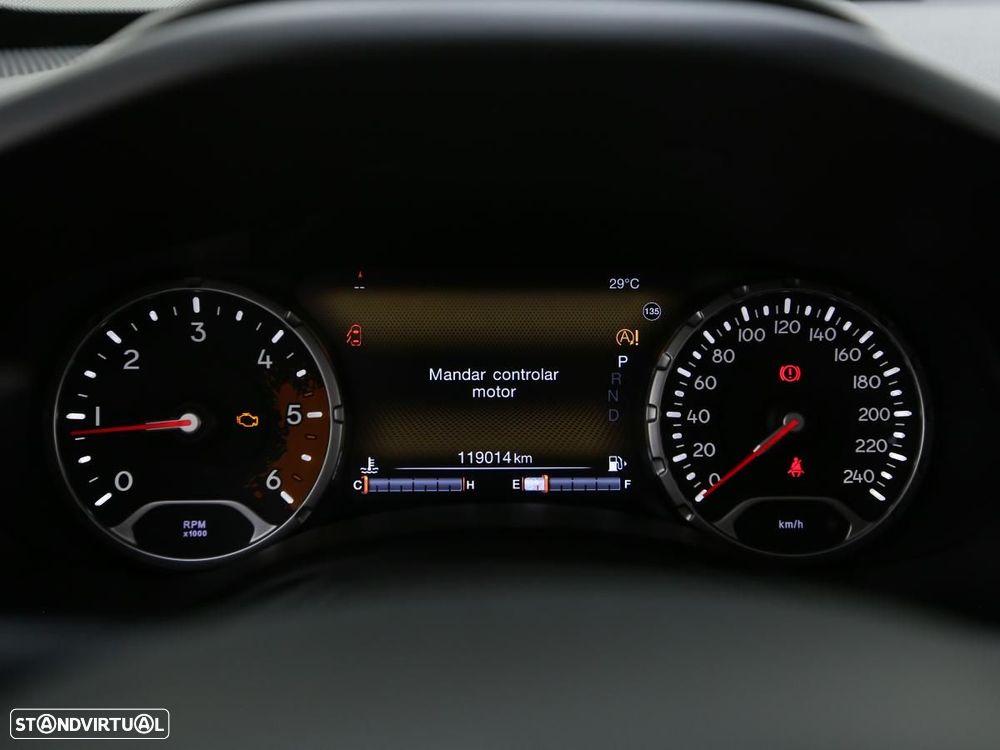 Jeep Renegade - 21