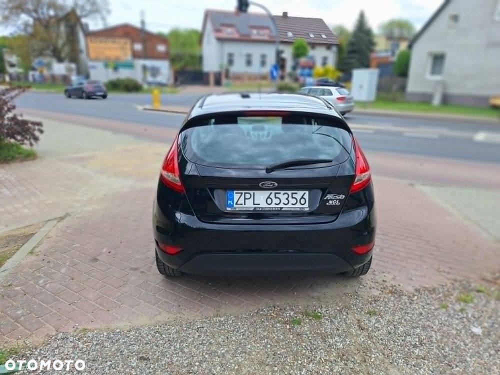 Ford Fiesta 1.25 Ambiente - 9