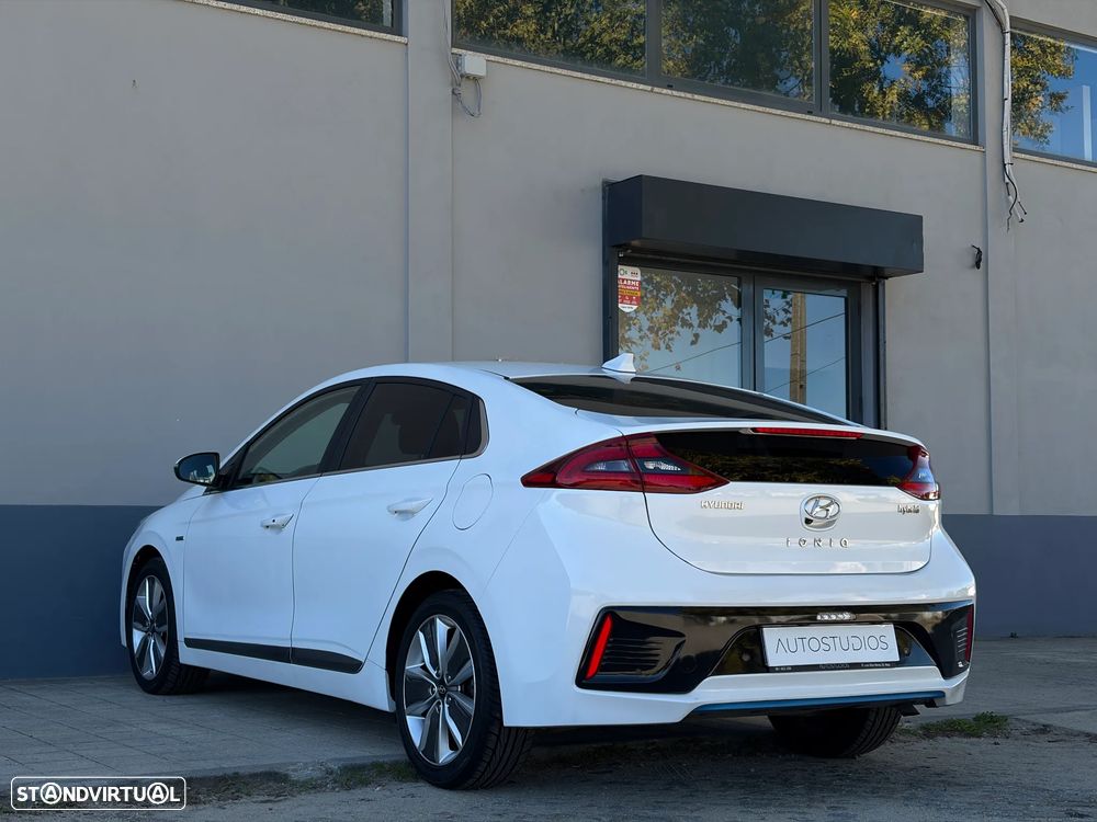 Hyundai Ioniq 1.6 GDI HEV Hybrid Tech - 2