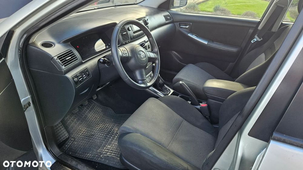 Toyota Corolla 1.4 D-4D - 20