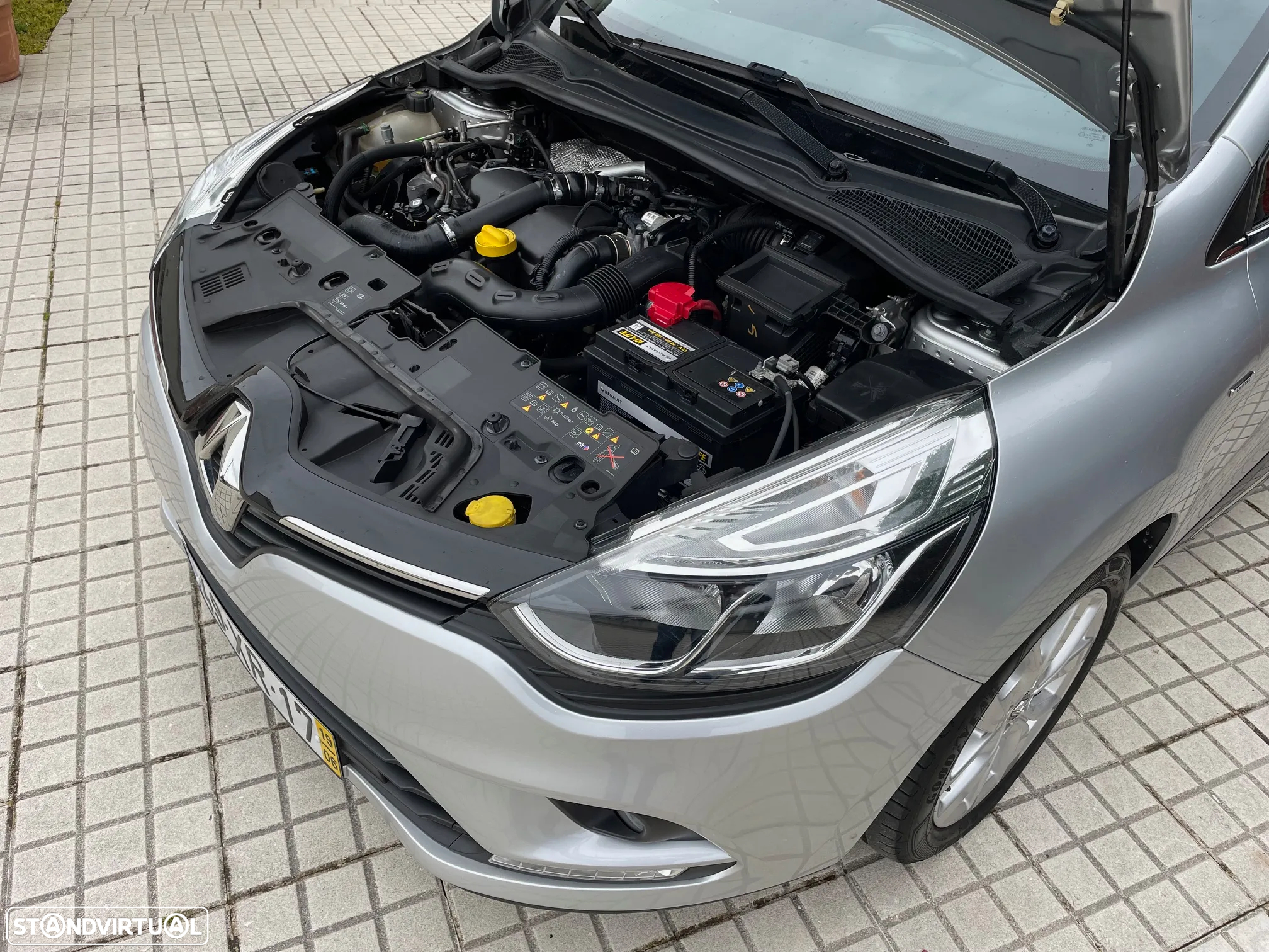 Renault Clio Sport Tourer 1.5 dCi Limited - 20