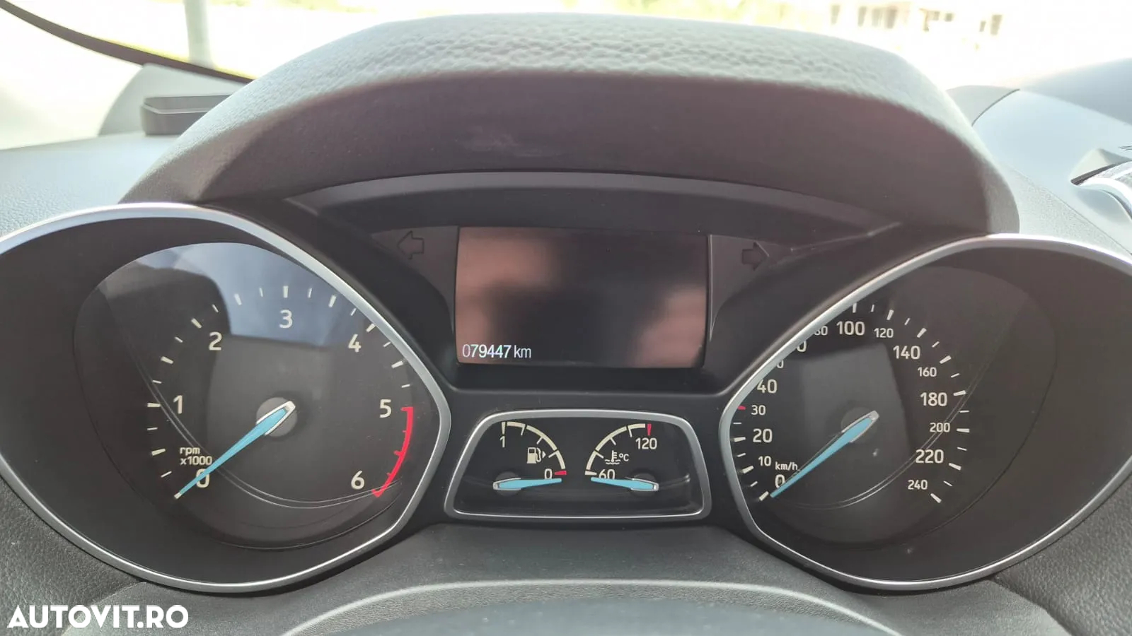 Ford Kuga 1.5 TDCi 2WD Titanium - 5