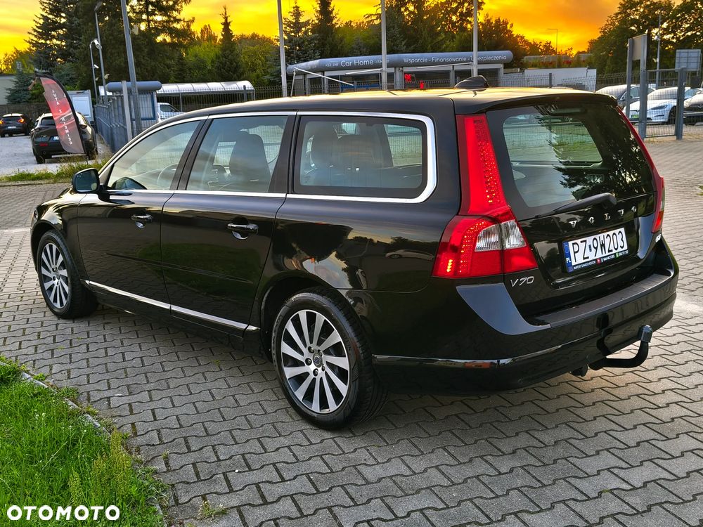 Volvo V70 D4 Momentum - 9