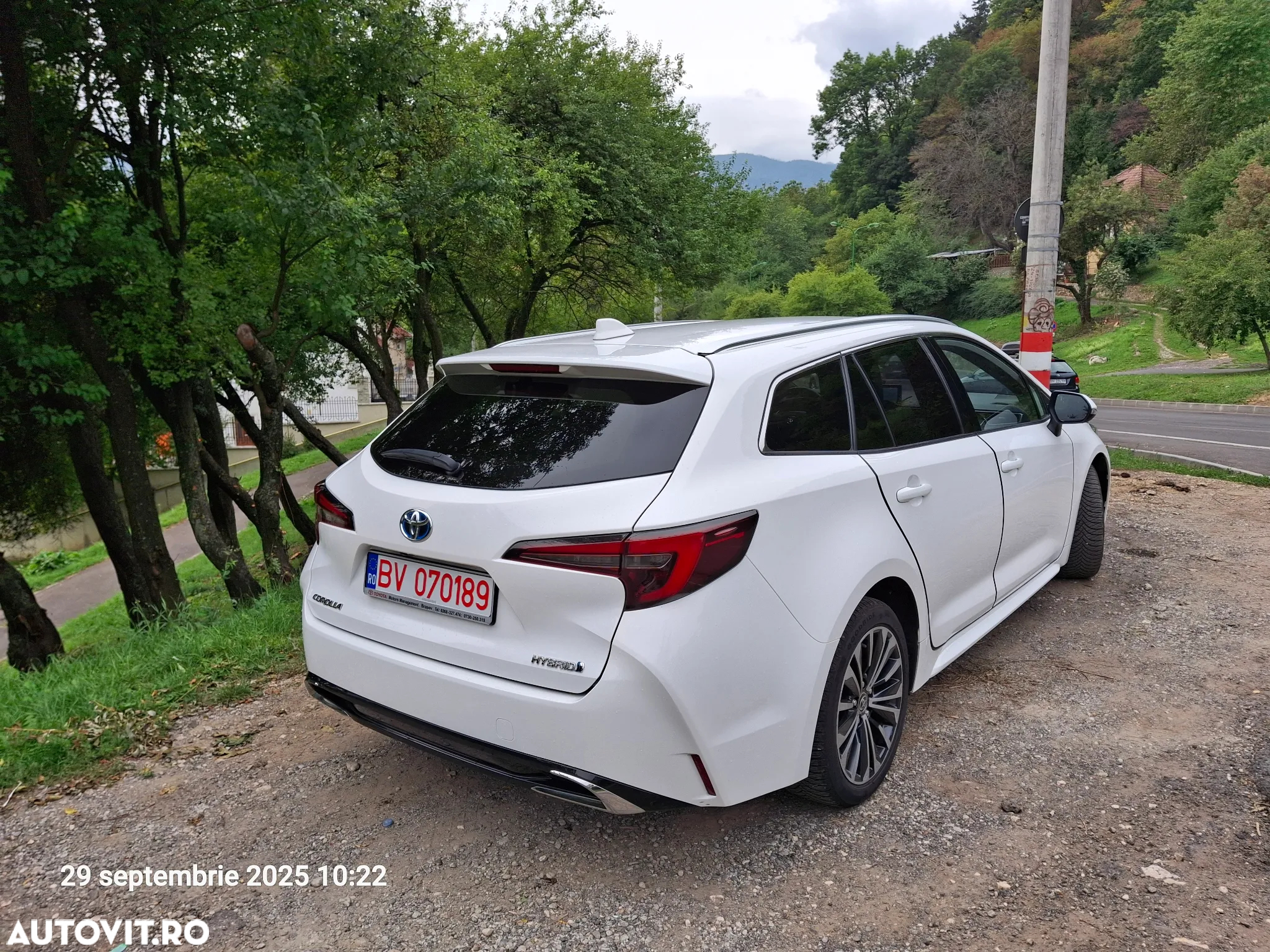 Toyota Corolla - 4