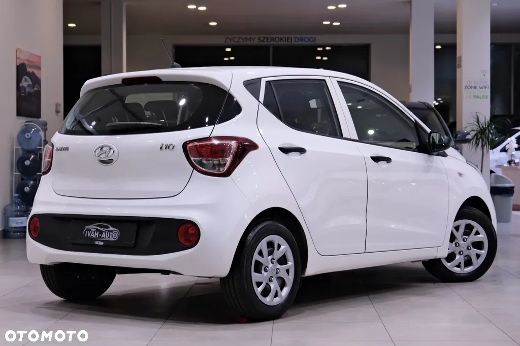 Hyundai i10 1.0 - 13