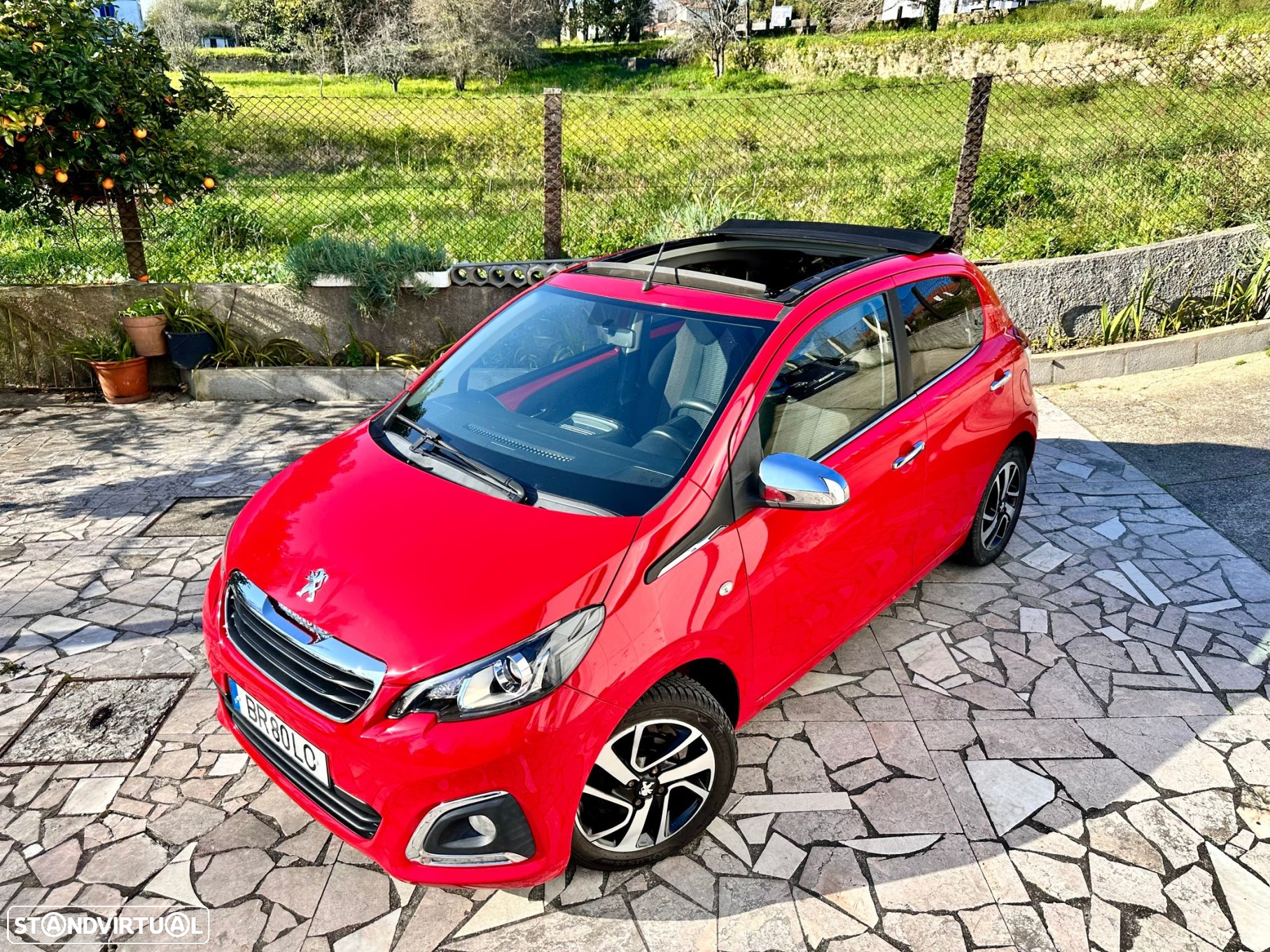 Peugeot 108 Top! 1.2 VTi Allure - 2