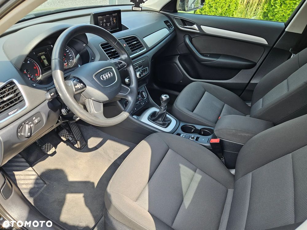Audi Q3 2.0 TDI Design - 8