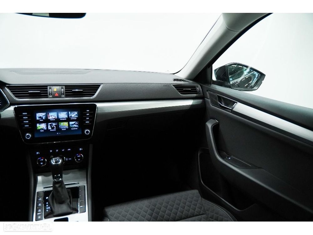 Skoda Superb Break - 20