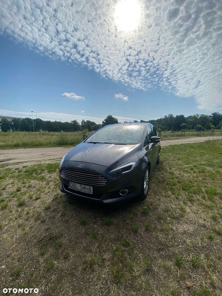 Ford S-Max 2.0 TDCi Bi-Turbo Titanium PowerShift - 19