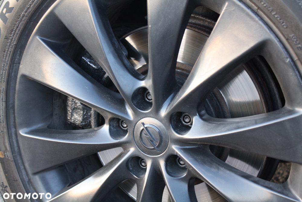 Opel Astra 1.6 Turbo Sport - 19