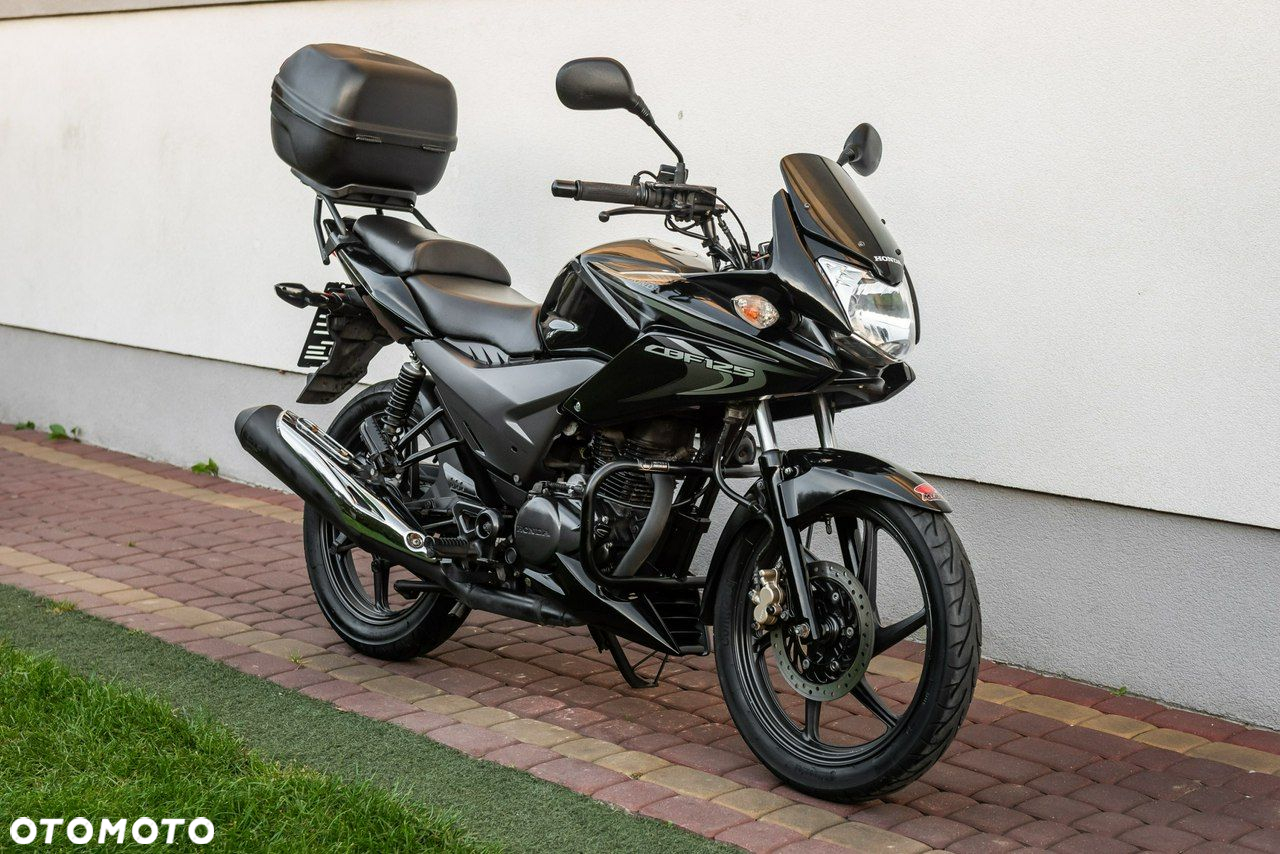 Honda CBF - 2