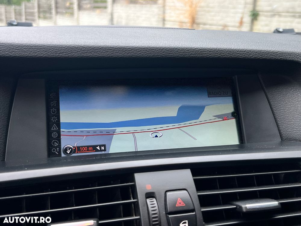 BMW X3 ver-xdrive20d-at-standard - 18